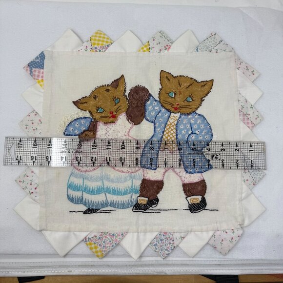 Vintage Handcrafted Cat Couple Quilted Pillow Case Scalloped Edge Dancing - Picture 5 of 5